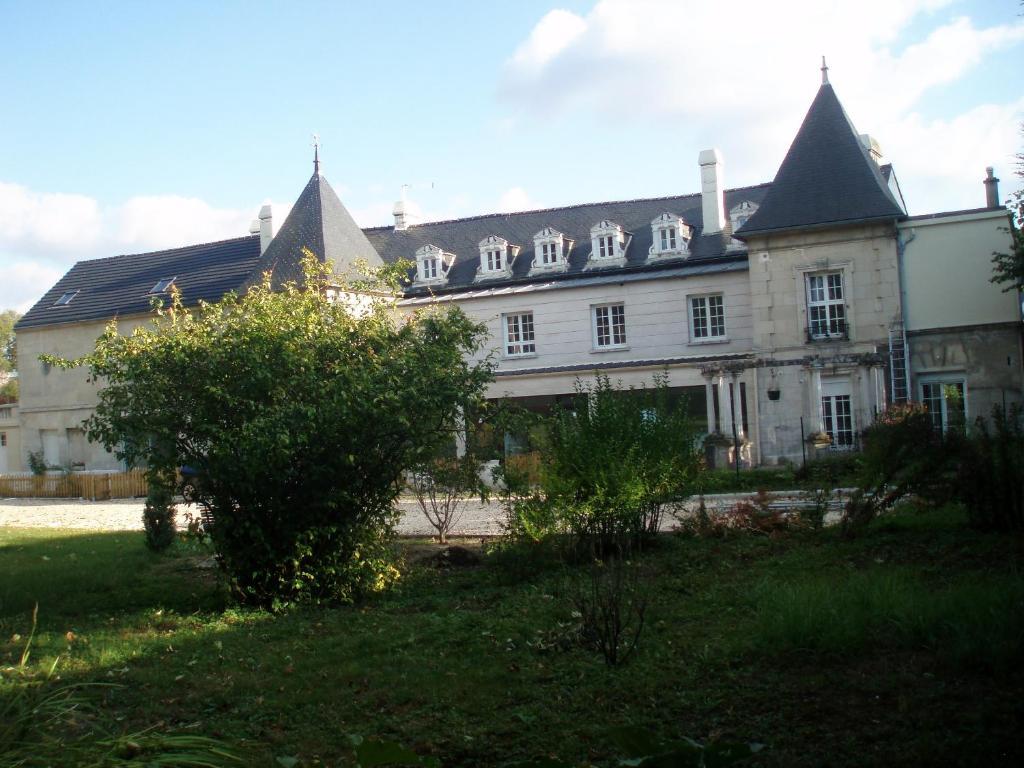 Top' Appart Hotel Pont-Sainte-Maxence Exterior foto