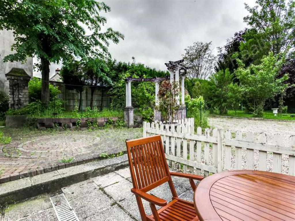 Top' Appart Hotel Pont-Sainte-Maxence Exterior foto