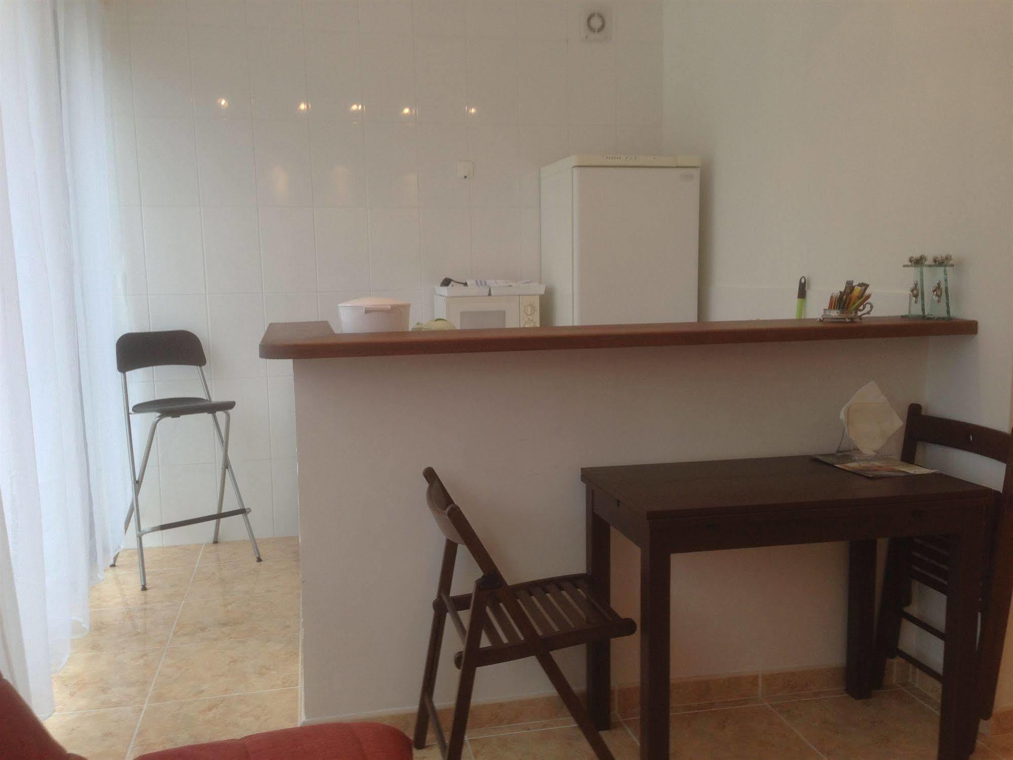 Top' Appart Hotel Pont-Sainte-Maxence Exterior foto